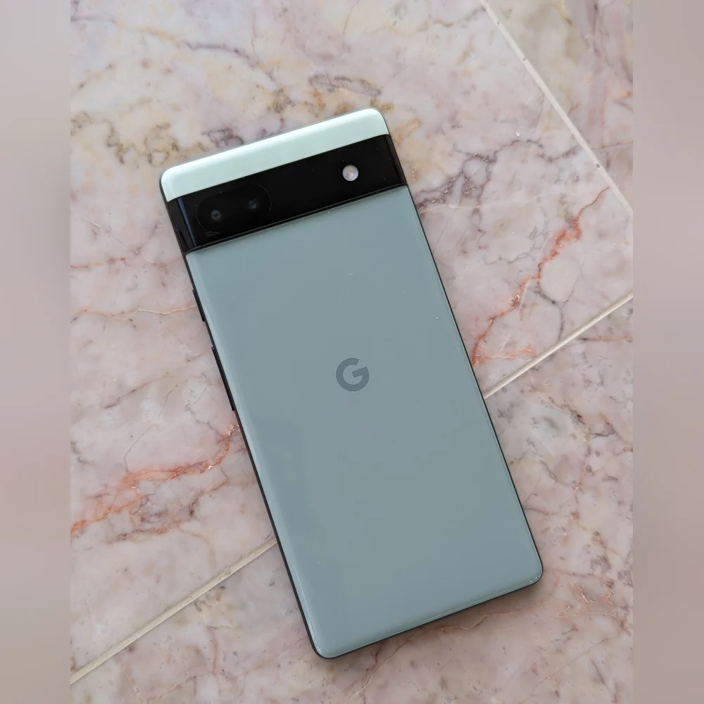 Google Pixel 6a - Picture 2 of 4